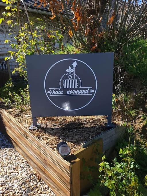 Au Bain Normand : Bain Nordique Et Detente. Goderville エクステリア 写真